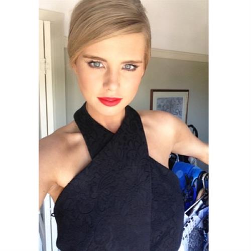 Tegan Martin taking a selfie