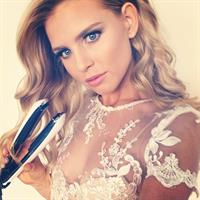 Tegan Martin taking a selfie