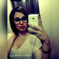 Veronica Rangel taking a selfie