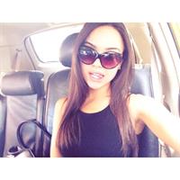 Lisa Ramos taking a selfie