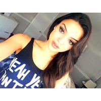 Lisa Ramos taking a selfie