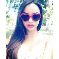 Lisa Ramos taking a selfie