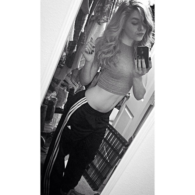 Courtney Tailor taking a selfie
