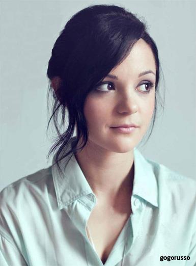 Kathryn Prescott