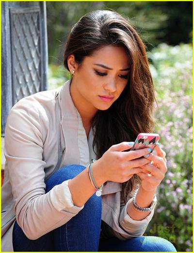 Shay Mitchell