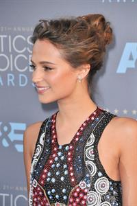 Alicia Vikander
