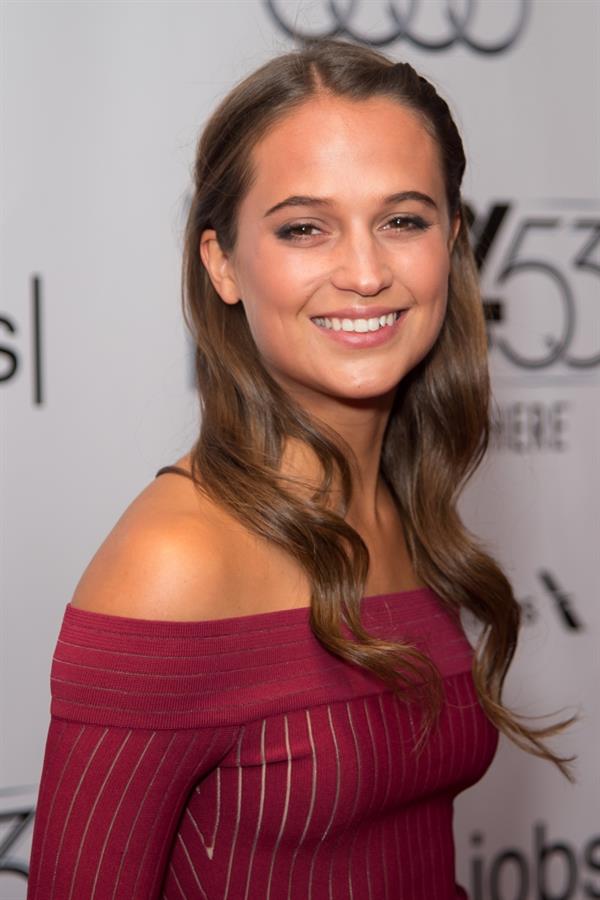 Alicia Vikander