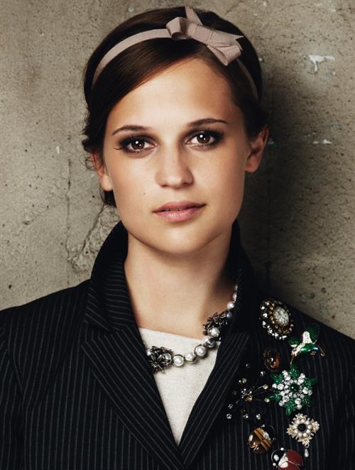 Alicia Vikander
