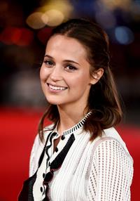 Alicia Vikander