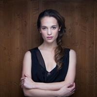 Alicia Vikander