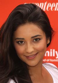 Shay Mitchell Delete Digital Drama