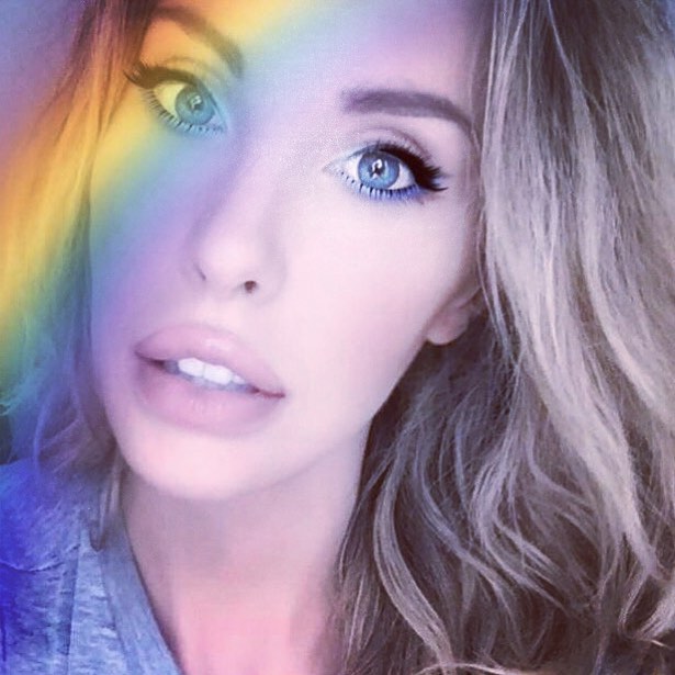 Chloe Rose Lattanzi Pictures