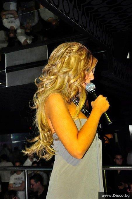 Andrea Ando