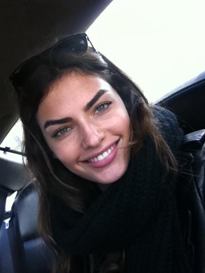 Alyssa Miller taking a selfie