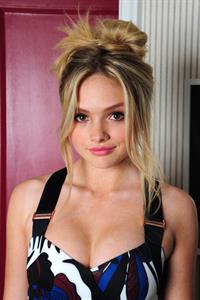Natalie Alyn Lind