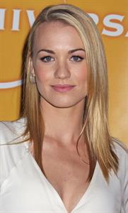 Yvonne Strahovski