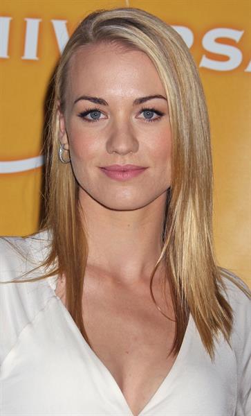 Yvonne Strahovski