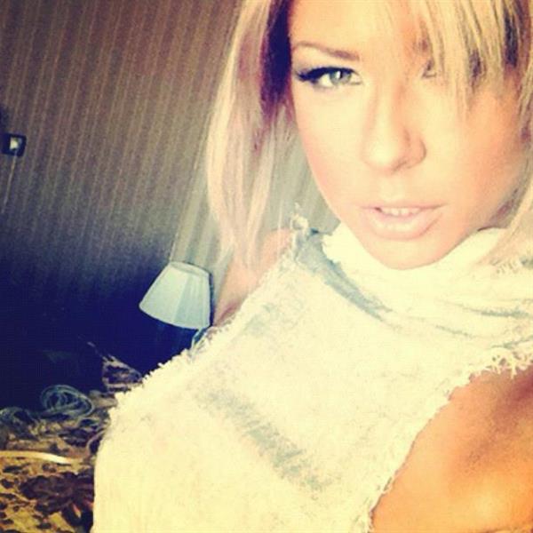 Andrea Ando taking a selfie