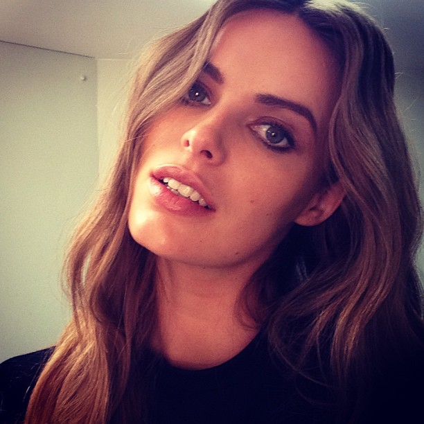 Robyn Lawley taking a selfie