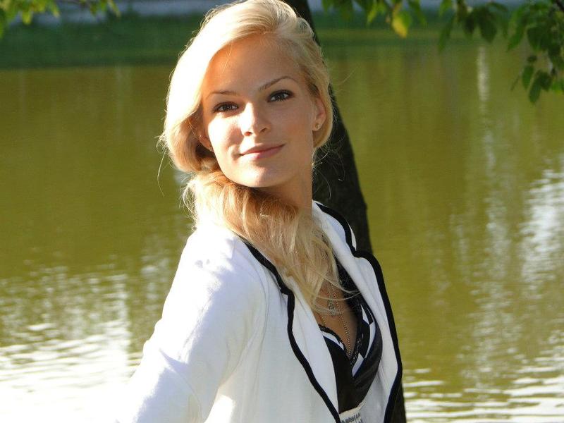 Darya Klishina Pictures In An Infinite Scroll 131 Pictures