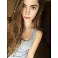 McKayla Maroney taking a selfie