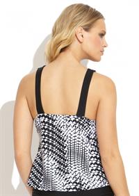 Elisandra Tomacheski