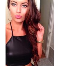 Hannah Stocking taking a selfie
