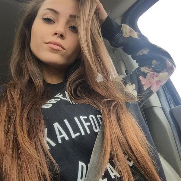 Melanie Pavola taking a selfie
