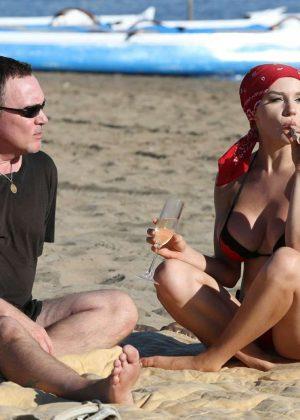 Courtney Stodden Bikini Candids at the beach in Venice