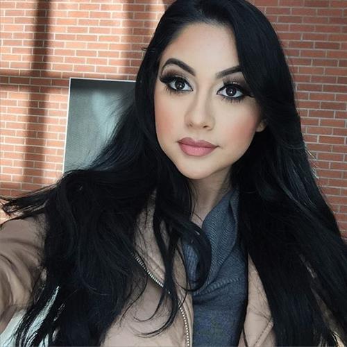 Jailyne Ojeda Ochoa taking a selfie