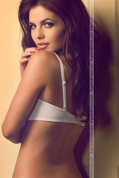 Diana Morales in lingerie