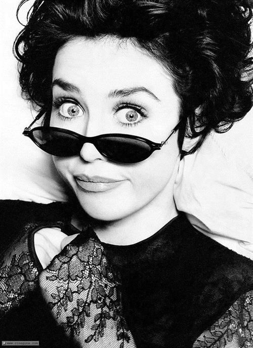Isabelle Adjani