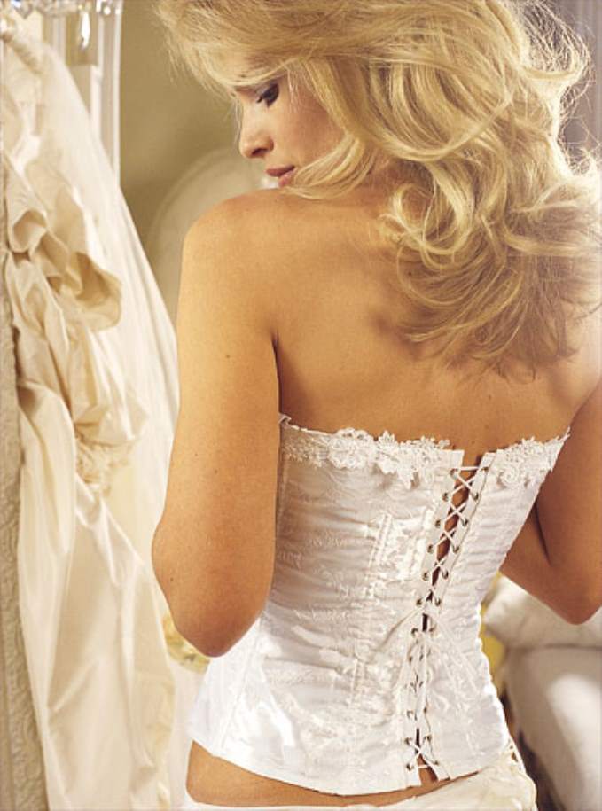 Daniela Pestova in lingerie