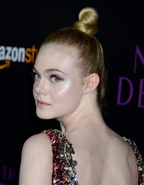 Elle Fanning