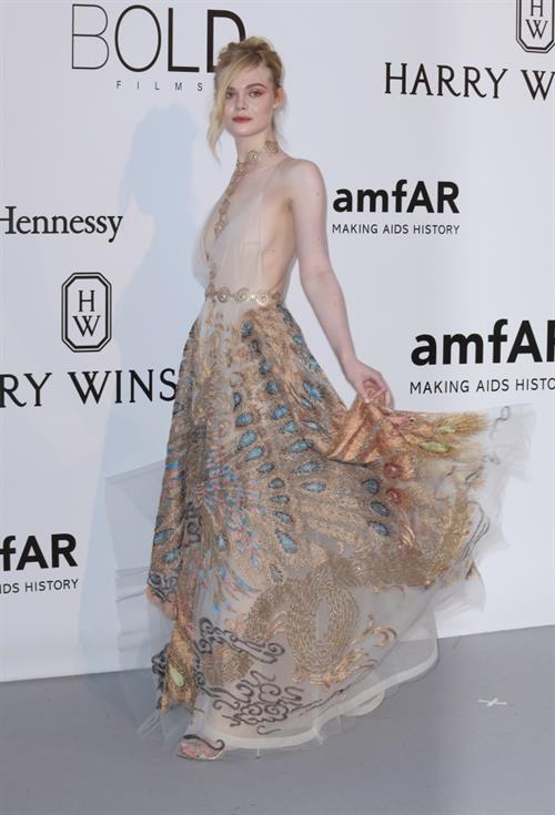 Elle Fanning