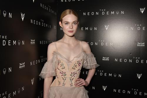 Elle Fanning