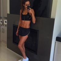 Kayla Itsines taking a selfie