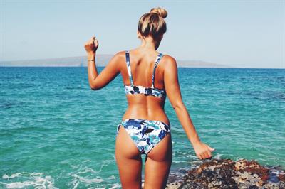 Natasha Oakley in a bikini - ass