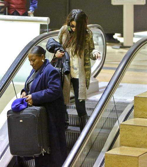 Selena Gomez – LAX airport arrival in LA 1/5/13 