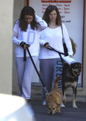 Selena Gomez taking her dogs to a Veterinary Clinic in Encino, November 24, 2012 