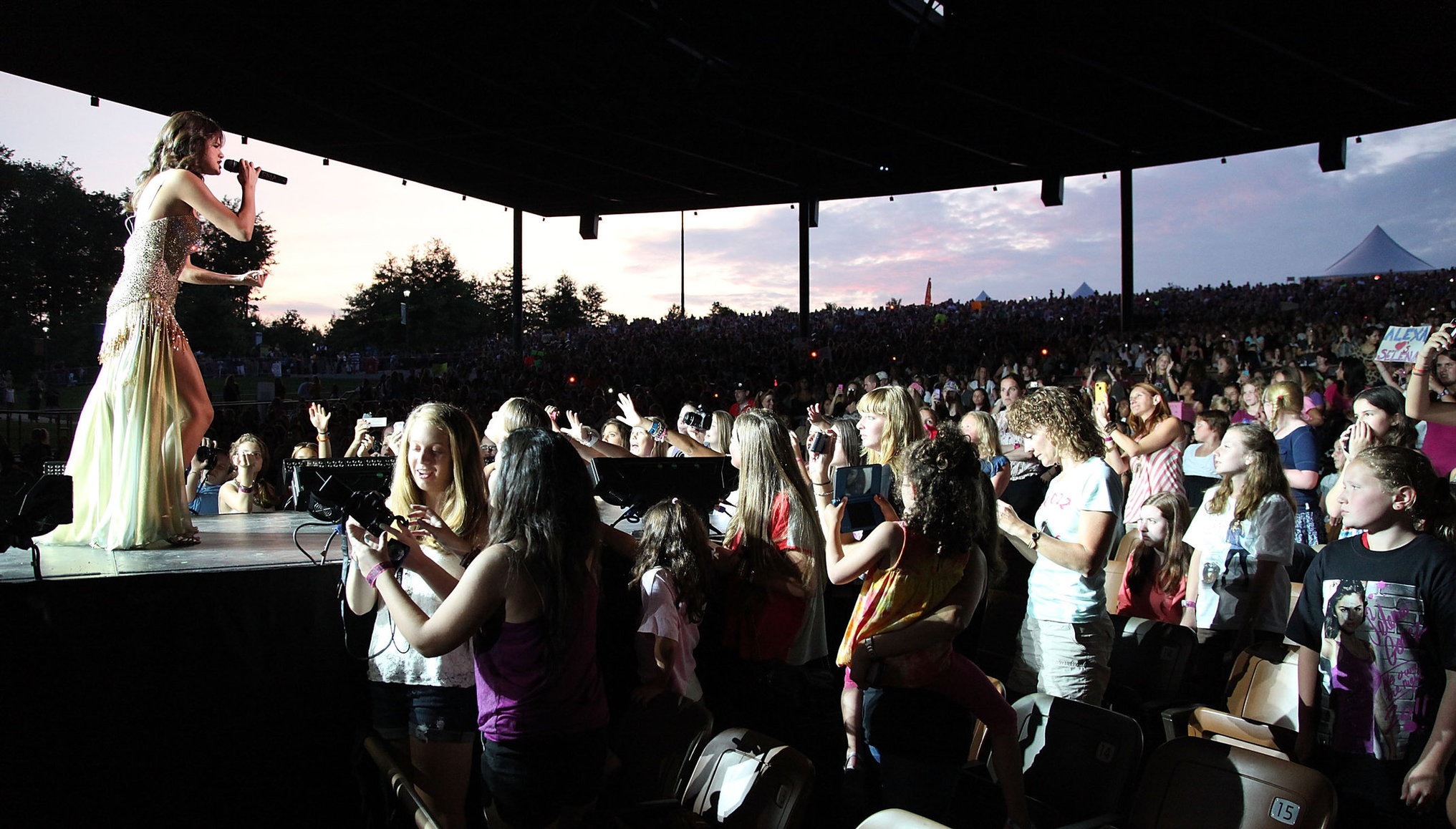 Selena Gomez performing at Bethel Woods Art Center in New York August 05, 2011 