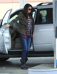 Selena Gomez at a gas station in Los Angeles November 17, 2012 