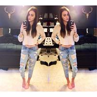 Anna Wolf taking a selfie