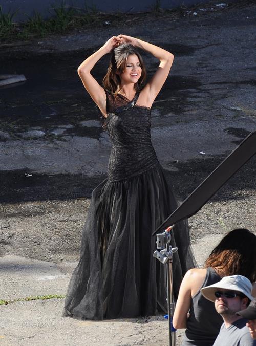 Behind the scenes of Selena Gomez's new video, 'Who Says' 