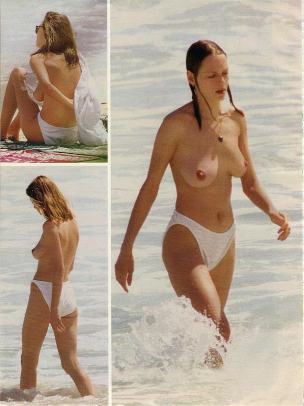 Uma Thurman - breasts