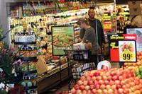 Taylor Swift grocery shopping in Studio City December 19, 2012