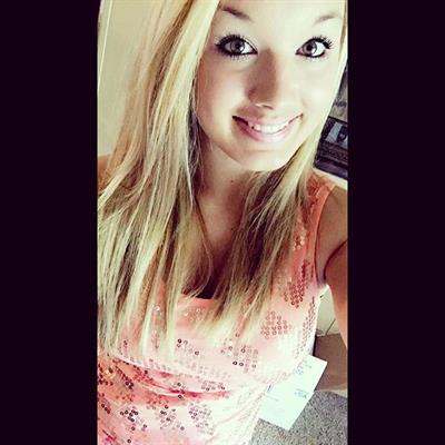 Mariah Alexis Vest taking a selfie