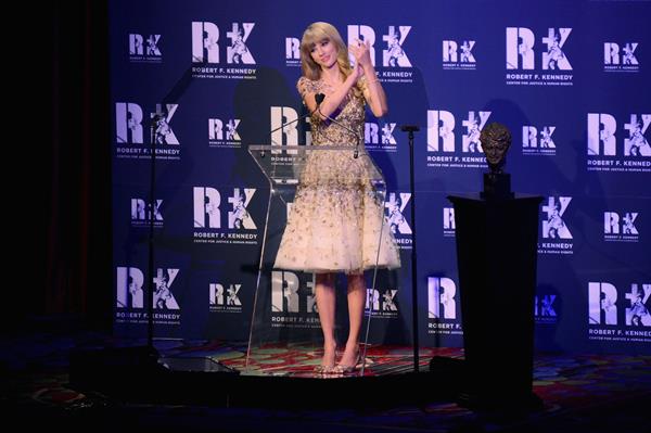 Taylor Swift Ripple of Hope Gala at The New York Marriott Marquis March 12, 2012 