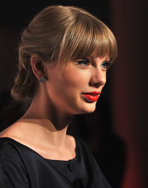 Taylor Swift Red Delue Edition CD launch party in New York - October 22, 2012 