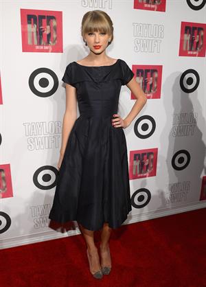 Taylor Swift Red Delue Edition CD launch party in New York - October 22, 2012 